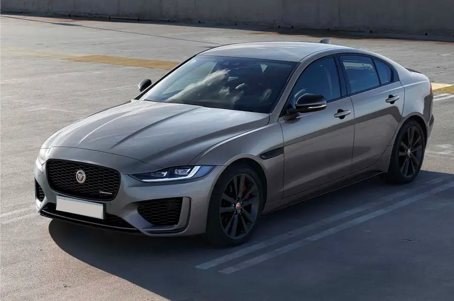 14-jaguar-xe-front